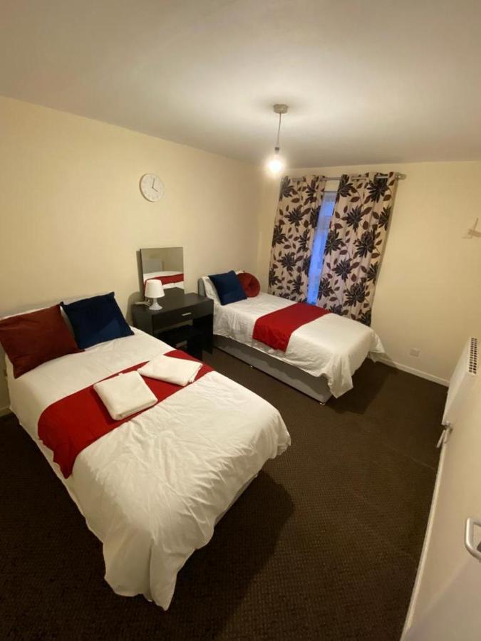 2 Bedroom Lovely Apartment In Woolwich London Exterior photo